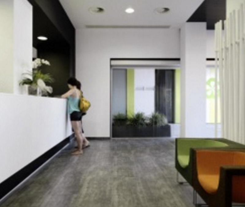 Residencia Melon District Marina Hotel บาร์เซโลนา ภายนอก รูปภาพ